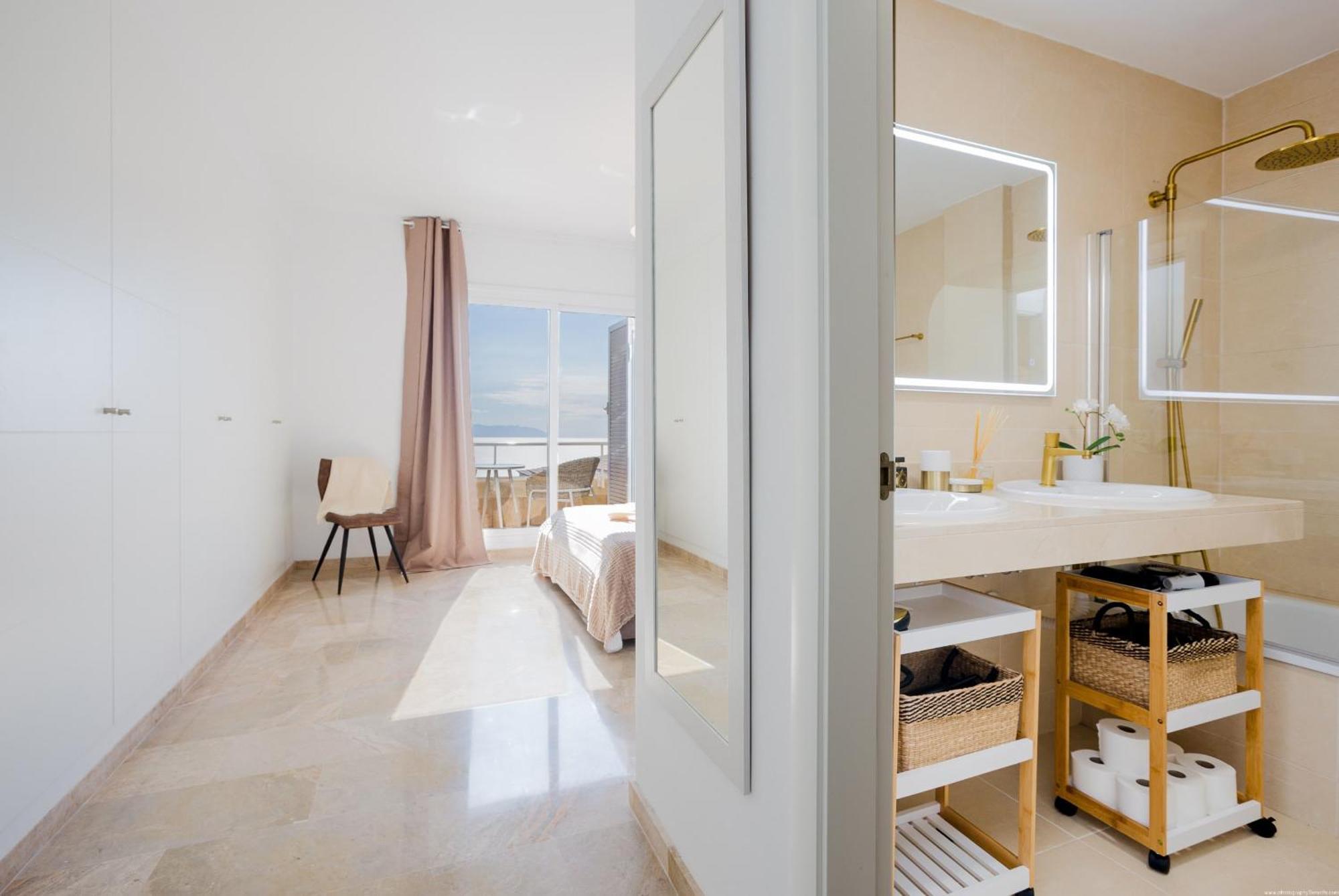 פוארטו דה סנטיאגו Modern Cozy And Peaceful Holiday Oasis מראה חיצוני תמונה
